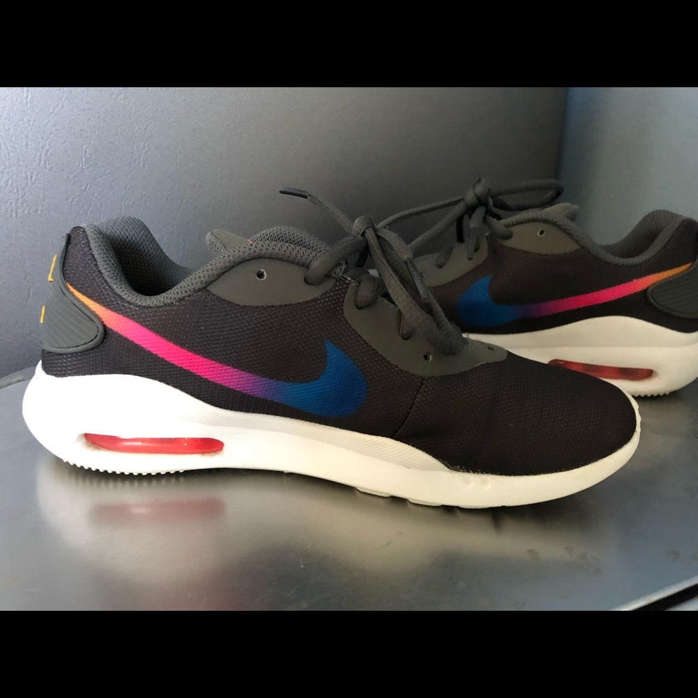 Nike shoes